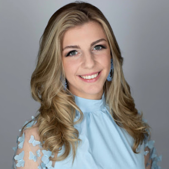 Meet your Posher, Tiffany - Picture 1 of 1